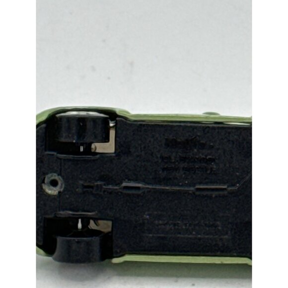 Maisto Lot of 4 Cars Various Years and Models - Picture 8 of 16